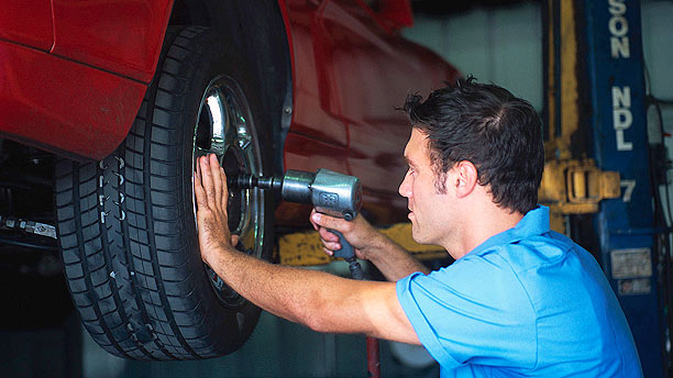 How To Identify and Resolve Alignment Problems In Your Car