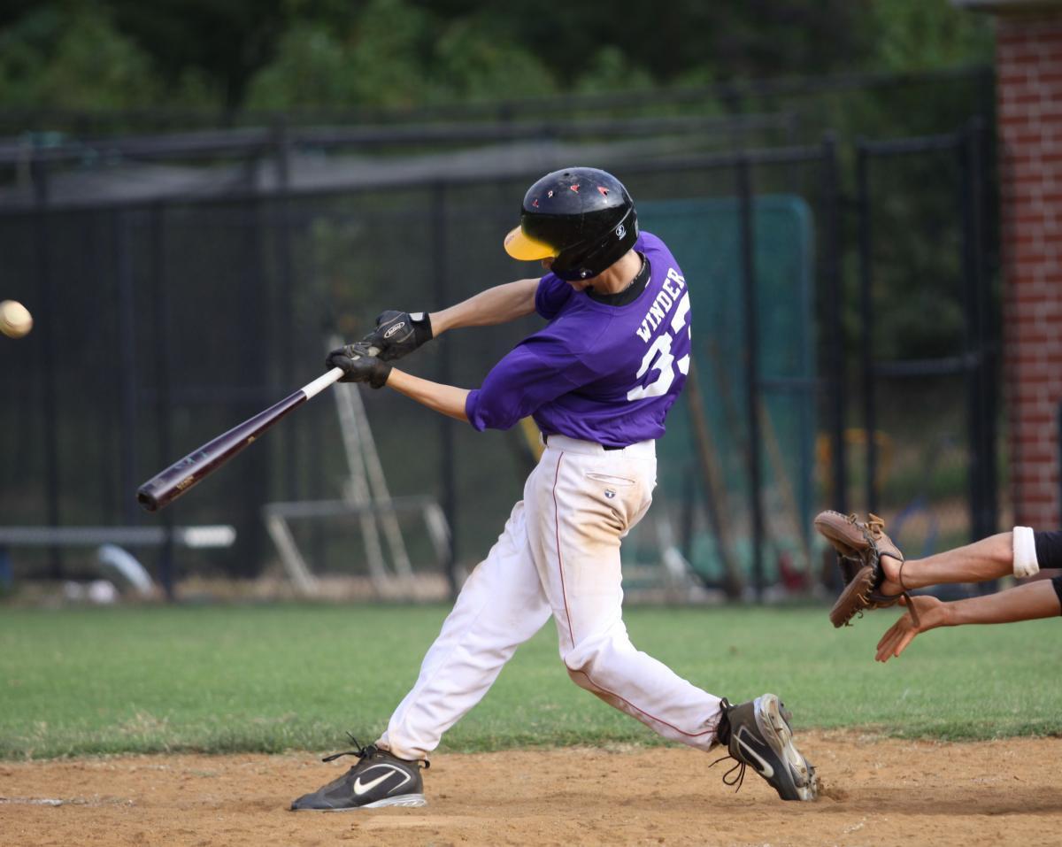 7 Tips On How To Hit A Baseball