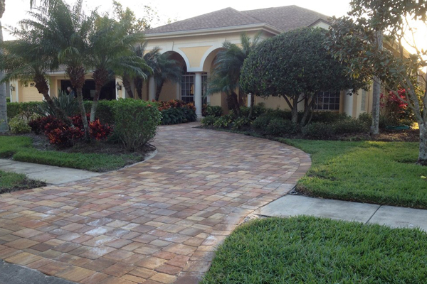 Incorporating Pavers In To Your Landscaping Plans