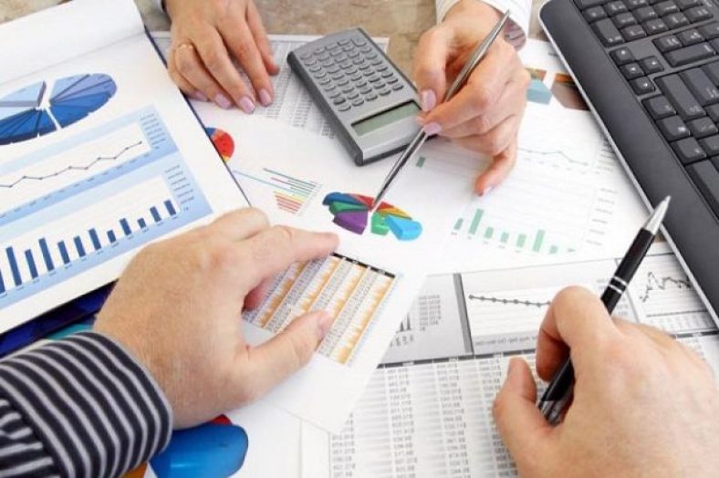 Middle and Back Office Outsourcing Benefits For Asset Managers