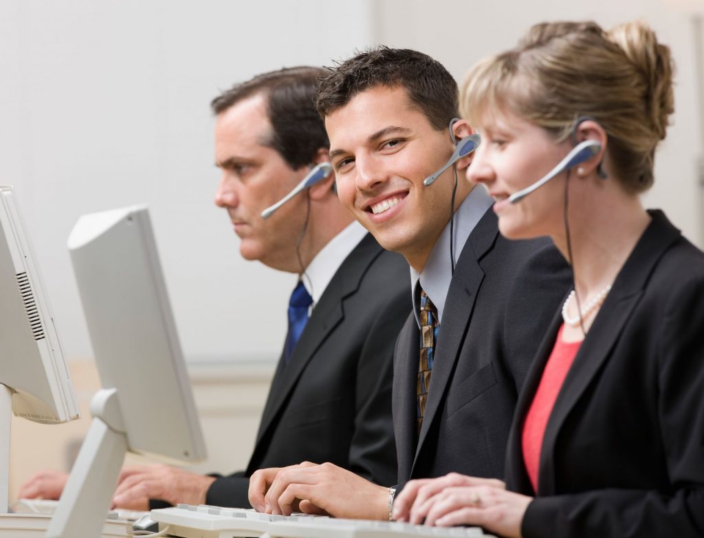 Top 5 Things To Count Upon When Choosing A Call Center Service Provider