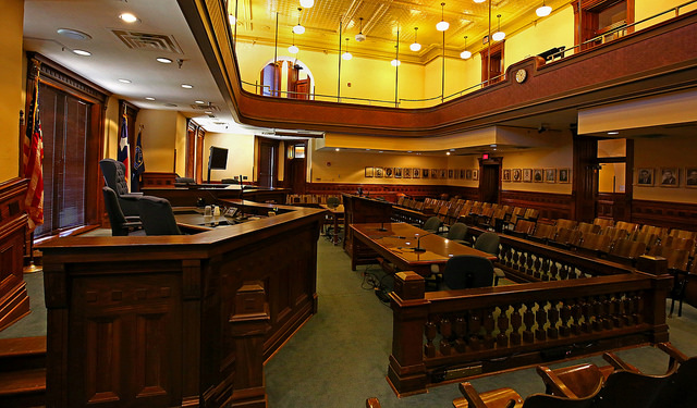 Going To Court? 5 Tips For Choosing The Best Attorney