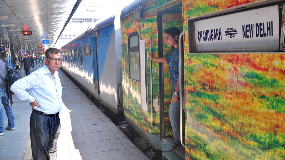 Things You Need To Know About The Trains Between Chandigarh & Delhi