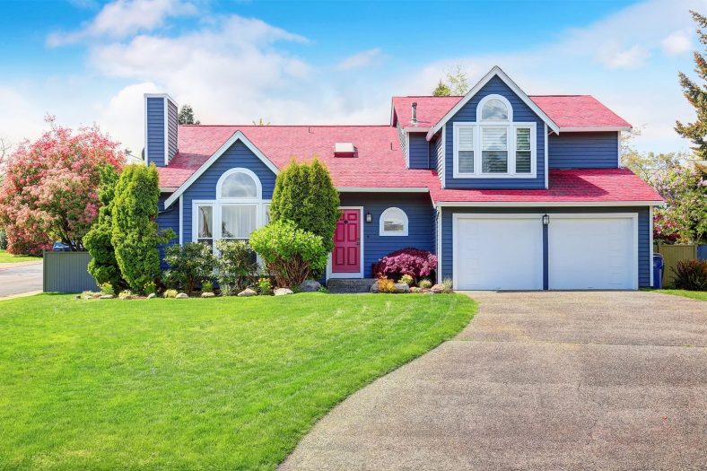 How to Rebuild Curb Appeal Fast When You're Selling Your House