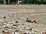How Waste Management Can Help Australia’s Beach Garbage Problem